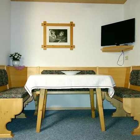 Ferienhaus Tirolerhof Kals-am Großglockner Zimmer foto